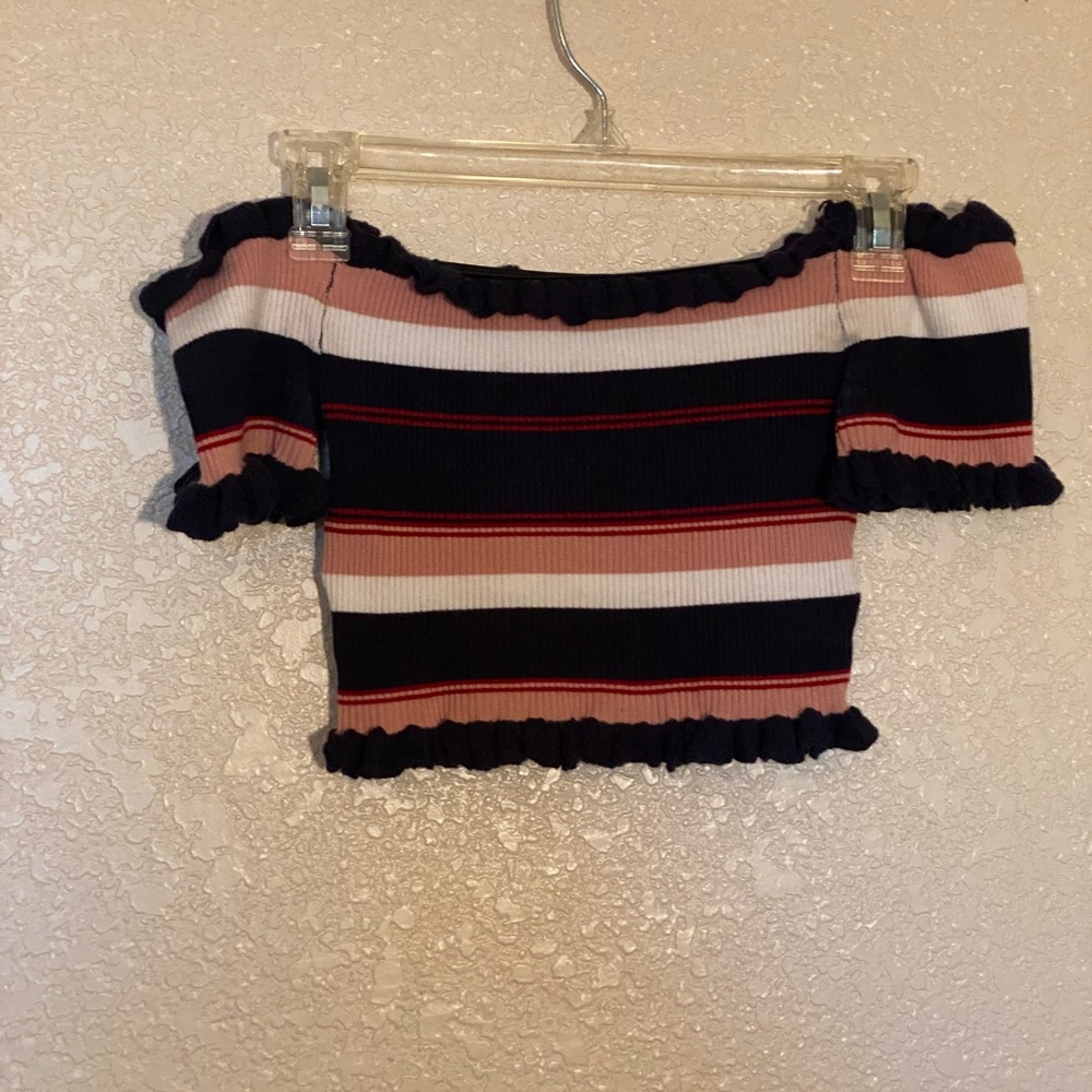 Off shoulder crop top